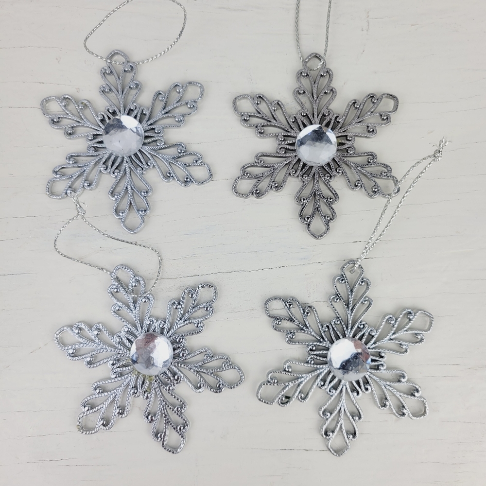 Vintage GANZ Snowflake Ornaments Crystal Expressions Set of 4